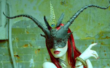 The Masks of Vincent Cantillon