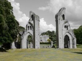 Glastonbury: A Trip into the Albion